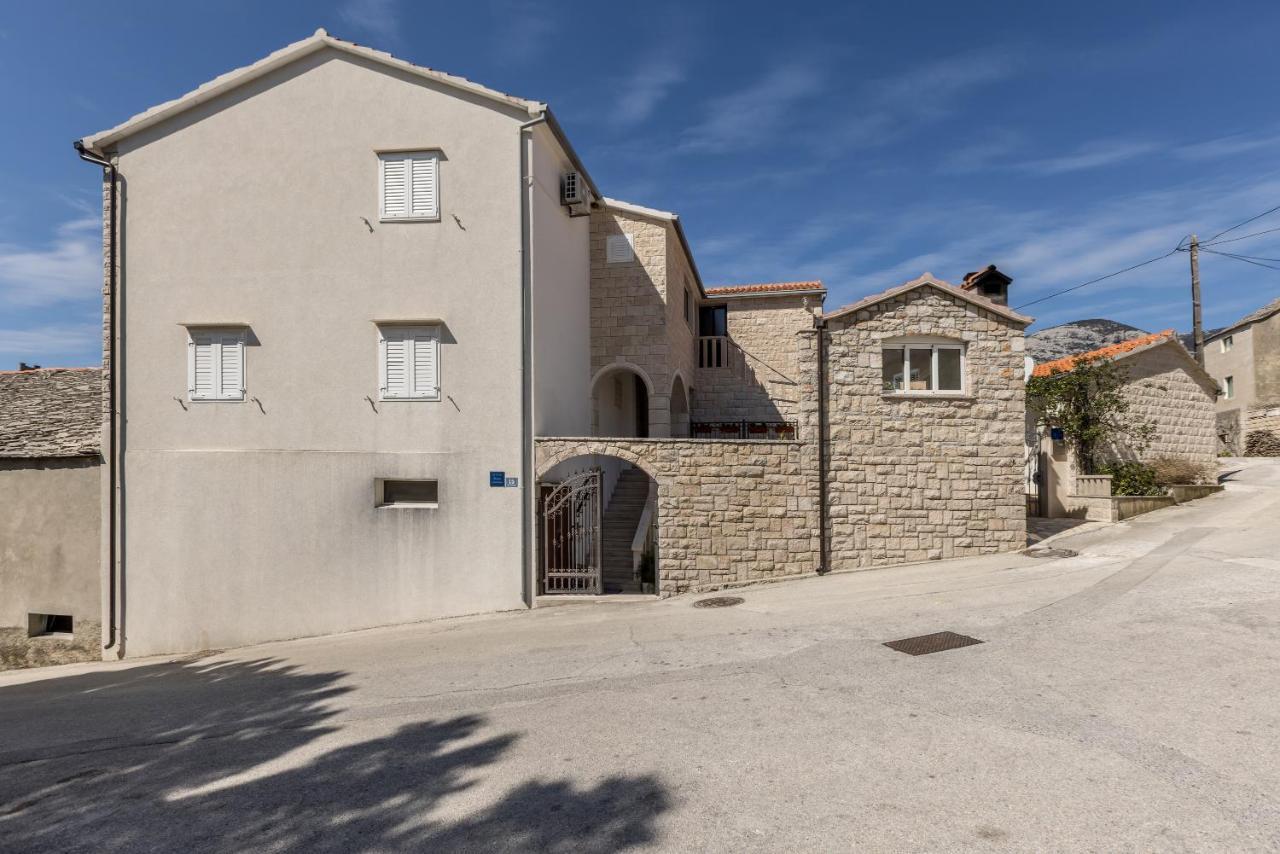 Apartments Petra Μπολ Εξωτερικό φωτογραφία