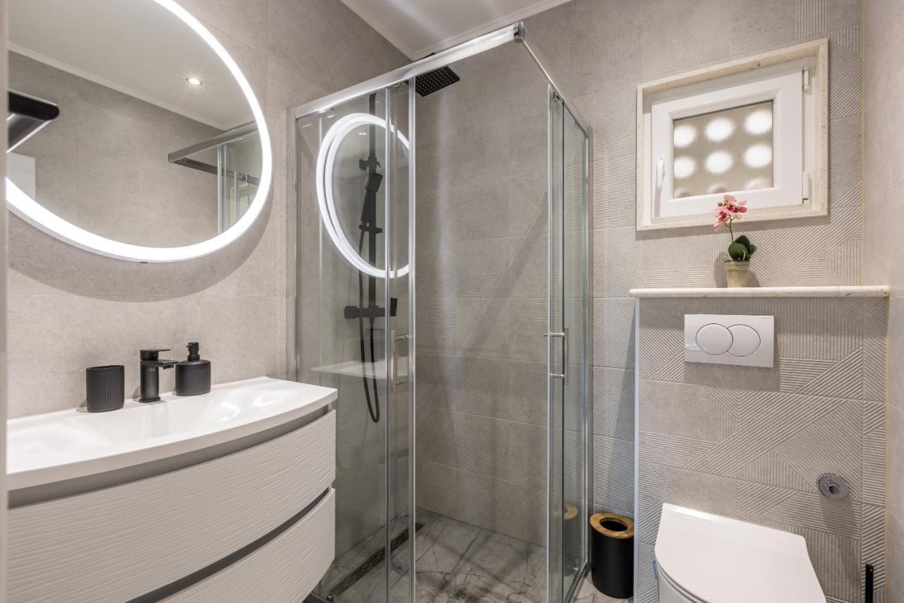 Apartments Petra Μπολ Εξωτερικό φωτογραφία