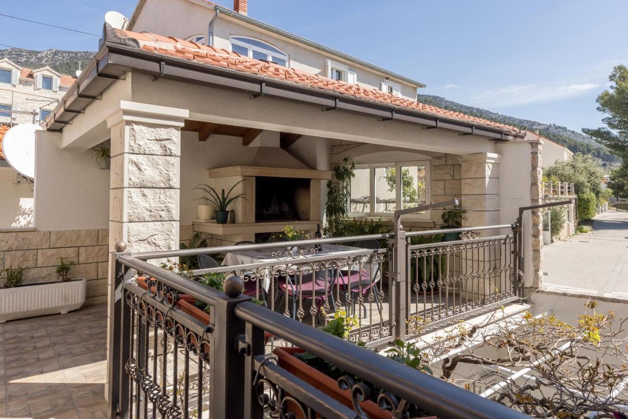 Apartments Petra Μπολ Εξωτερικό φωτογραφία