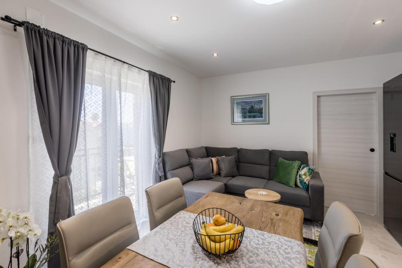 Apartments Petra Μπολ Εξωτερικό φωτογραφία