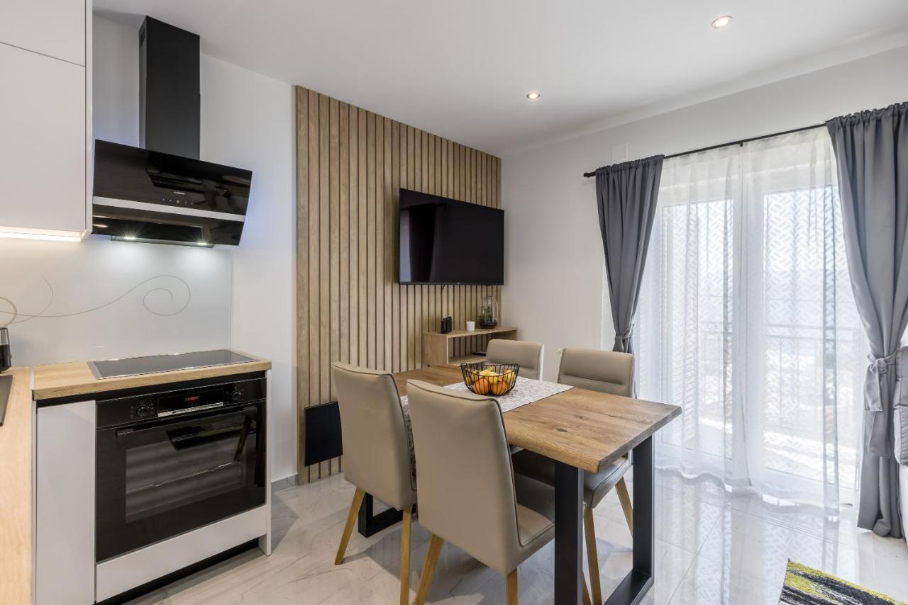 Apartments Petra Μπολ Εξωτερικό φωτογραφία